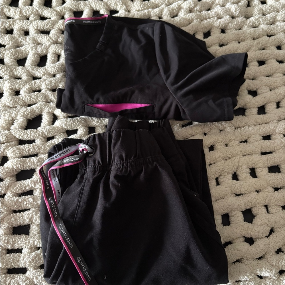 Woman’s Scrub Set